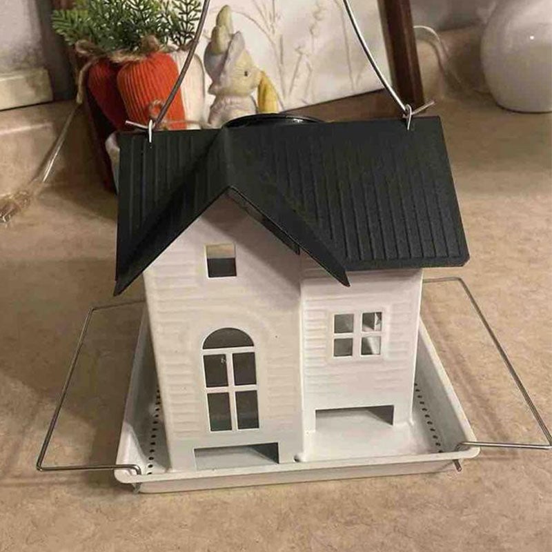 Solcelledrevet fuglemater til oppheng utendørs