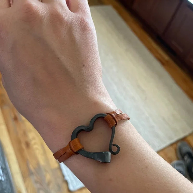 🔥Valentine's Day-håndlaget Love Horseshoe Nail Armbånd