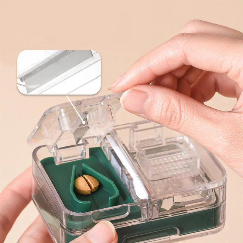 Bærbar multifunksjonell medisinboks